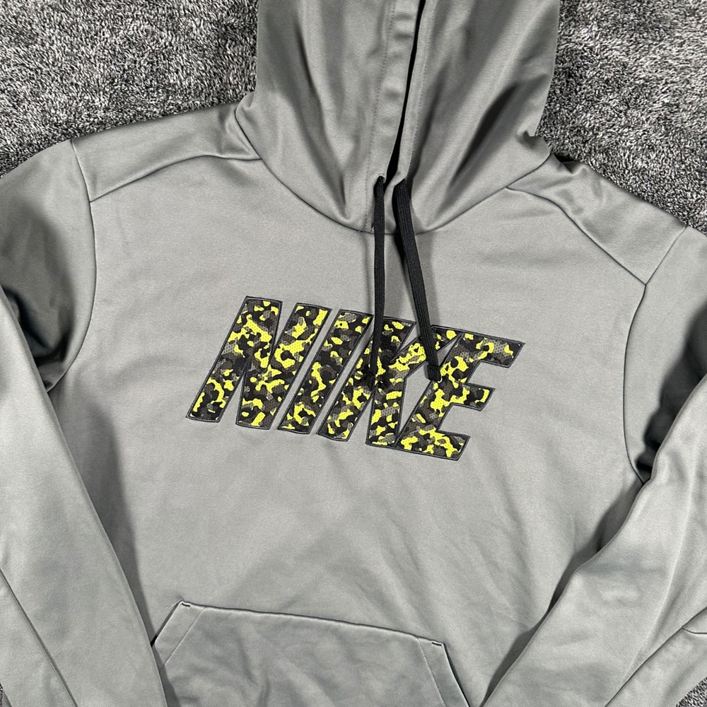 Nike Hoodie Mens XL Therma-FIT Grey Camo Logo Pullover Training Activewear
